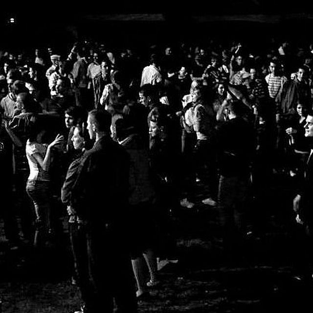 piosenka autorska: Samotność w Tłumie  - ilustracja utworu